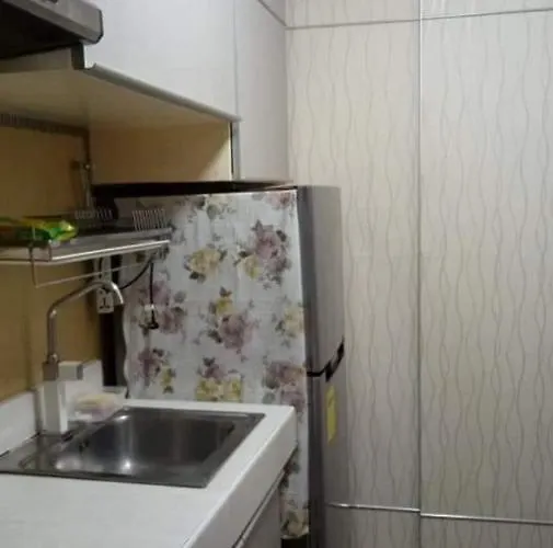 Reinastar Staycation @ Mplace Residences 4* Manila